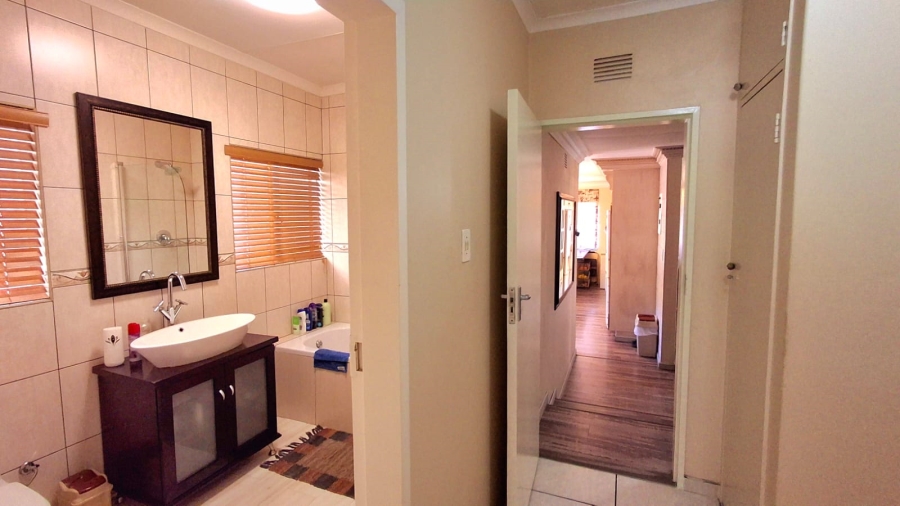 3 Bedroom Property for Sale in Sasolburg Ext 11 Free State